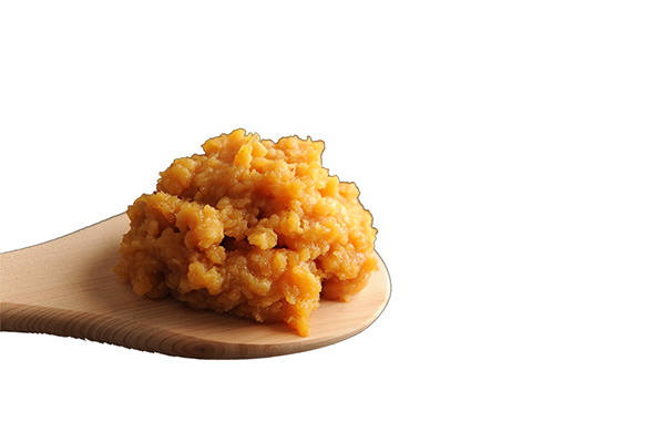 厳選した素材と「生味噌」にこだわった極上の味噌を3つの味で。『3種の味噌食べ比べセット』