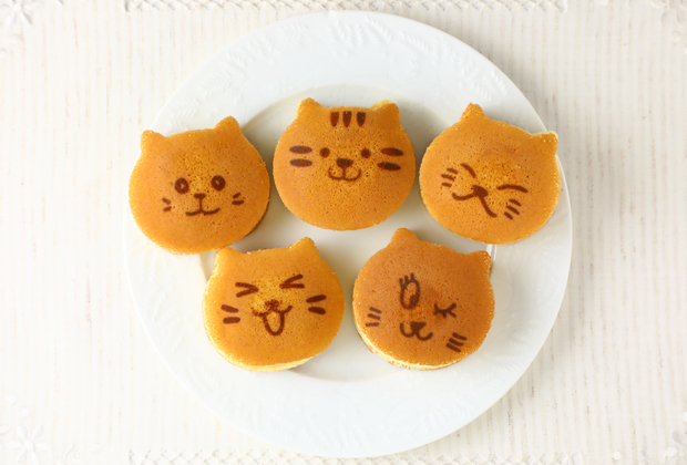 猫の表情に思わず笑顔に！ 食べるのがもったいない 「どらネコ（猫どら