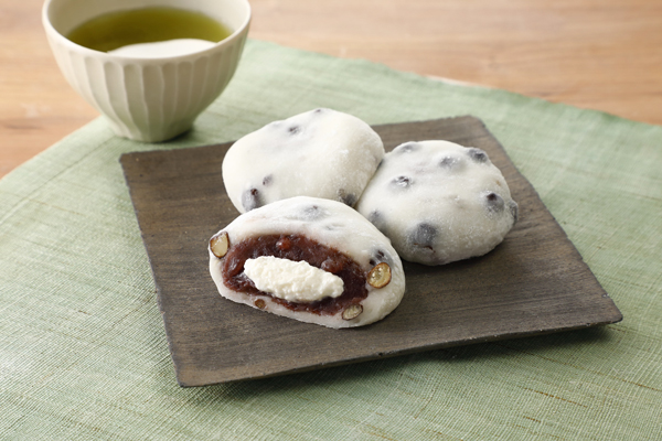 ふんわりとろけるような柔らかさ、まろやかな塩味と甘味のハーモニー。 菓輪舎「東京クリーム大福　天と塩」のファンが増え続ける理由