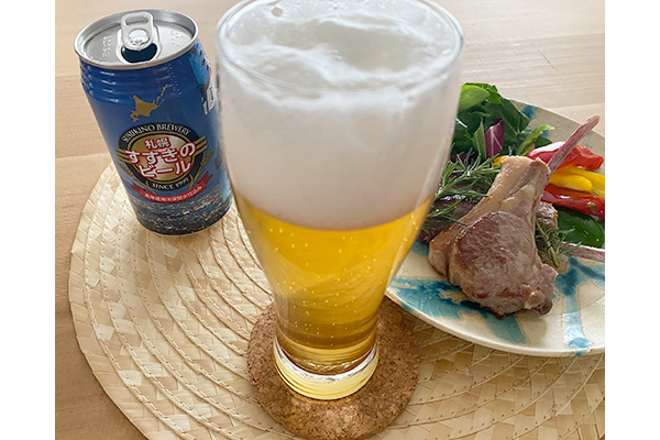 札幌・ススキノのど真ん中にブルワリー!?本場ドイツ仕込みの手仕事が旨さをつくる薄野地麦酒「すすきのビール」