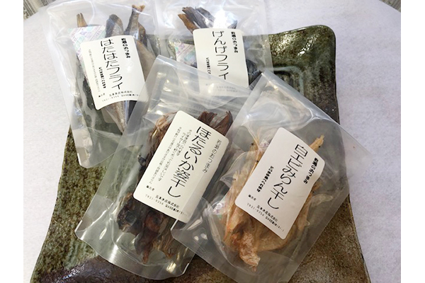 さすが「天然のいけす」と呼ばれる富山湾の恵み。味わい深い「岩瀬のおつまみ」「白えび」に感動。