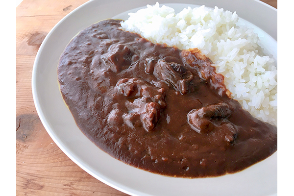 あのクルーズトレインでも愛される 福岡のフランス料理店・自慢の欧風カレー