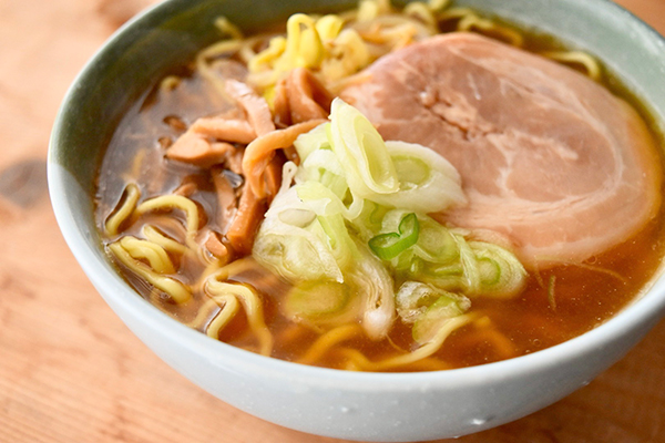 「全国ご当地インスタント醤油袋めん選手権」、堂々の1位獲得！喜多方ラーメンを、自宅で気軽に。