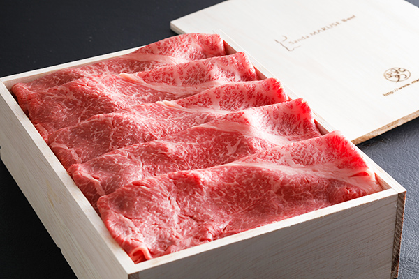 やわらかな肉質とうま味で名高い「三田マルセ牛」。老舗精肉店の牛肉をたっぷり味わいましょう！