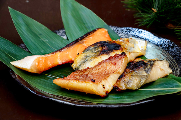 無添加で熟成の旨み「西京漬け セット」風味豊かで粒感を味わえる「長崎県産あごだし 辛子明太子」