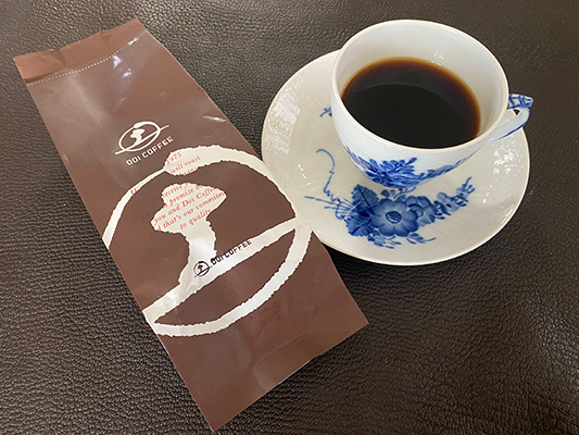 「本当においしいコーヒー」を追い求め “小さな焙煎”にこだわる土居珈琲 「甘いブレンド」「グァテマラ カペティロ農園」
