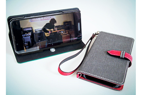 人気の手帳型スマートフォンケース、全機種対応の「VESTA」「PLUTUS」