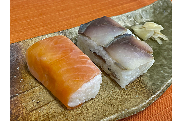 おいしさと鮮度を保つ独自のパッケージを開発！満足感たっぷりの「贅沢柿の葉すし」