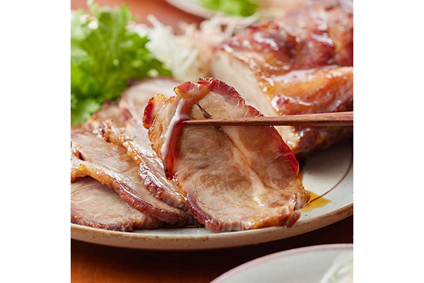 横浜野毛で選び抜かれた食肉専門店の大人気ロングセラー「濱吟焼豚」「濱吟焼売」