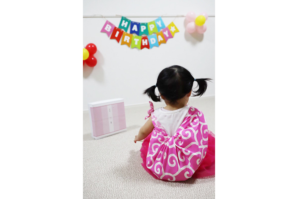 新潟県産こがねもち米100％使用の「一生餅」。子どもの幸せを願うお祝いセットです