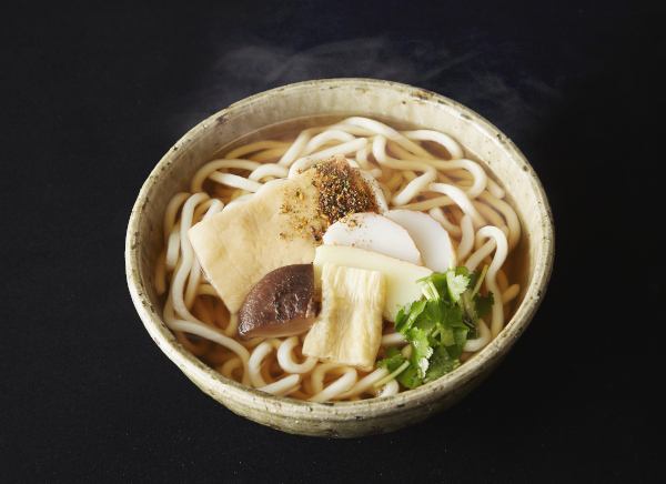京うどんの名店の味を食卓へ！だしが主役の「しっぽくうどん」