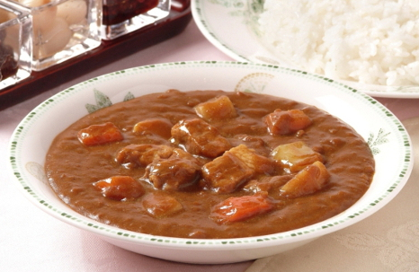 函館の老舗洋食店の味をおうちで味わう！「五島軒函館カレー」と「函館五島軒缶詰セット」