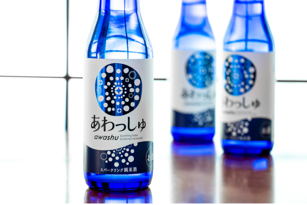 乾杯！のシーンを気軽に華やかに。老舗酒造が超軟水で仕立てたスパークリング純米酒「あわっしゅ」