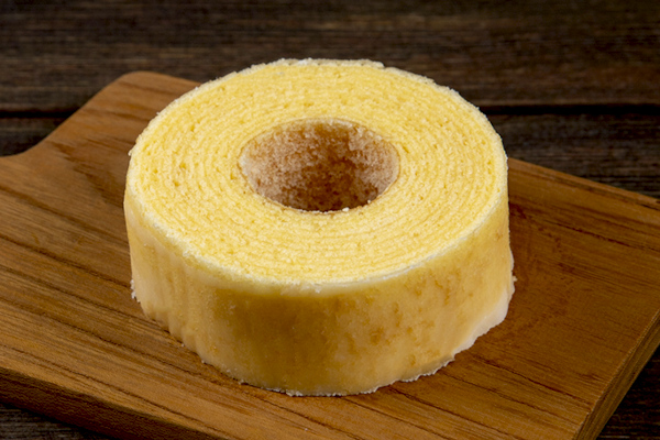 米粉100%でしっとりふわふわ！福島のお米のおいしさから誕生した、食べきりサイズのバウムクーヘン「ごえんバウム」