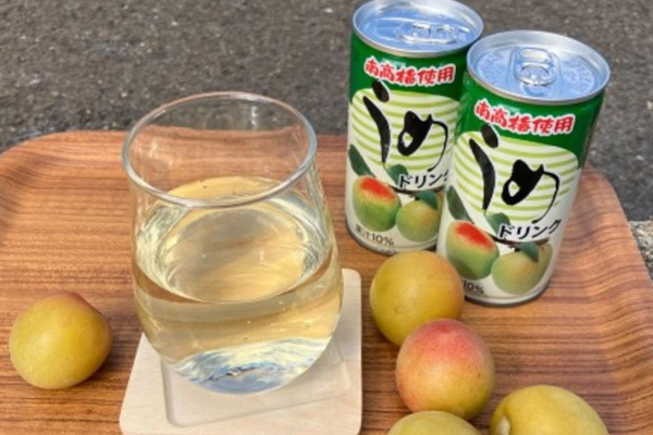 和歌山発、60年以上愛されて世界も注目の「うめドリンク」と独自技術で香りときれいな色にこだわる「うんしゅうみかんジュース」