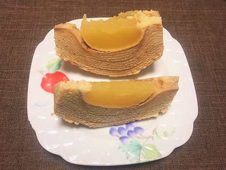 りんごのコンポートは、ほどよい甘さとシャキシャキっとしたみずみずしい食感。