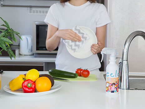 きれいに見えるキッチン用品も実は雑菌がいっぱい。