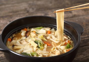 たっぷりの野菜と煮込んで、あったかヘルシー。埼玉・深谷名物の「煮ぼうとう」