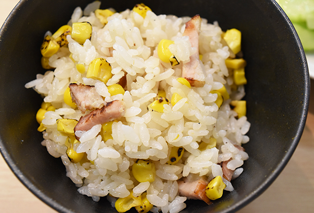 とうもろこしの自然な甘みが滲み出たホッとする素朴な味わい