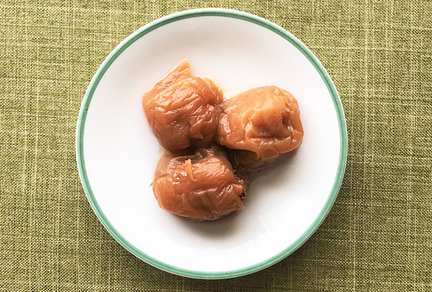 そのままお茶菓子のようにも食べられますが、ご飯にもあえものにも合います！