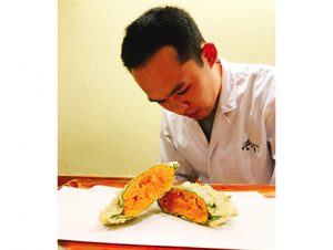 オープン当初からこだわっている、瓶内熟成の日本酒もさらにおいしくなった気が。