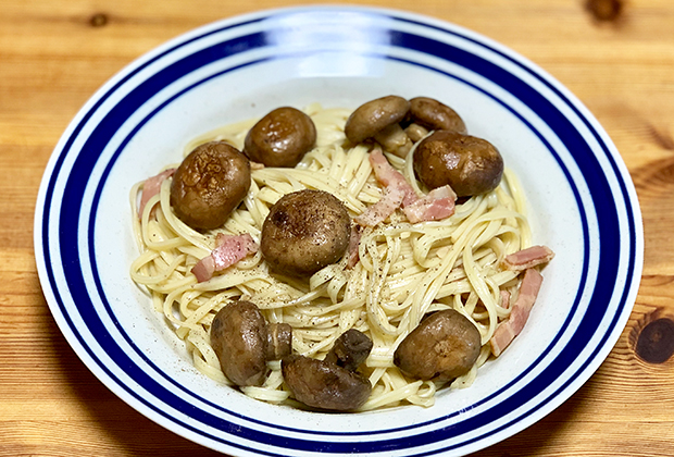 【オリーブパスタ マッシュルームごろごろ醤油バター味】