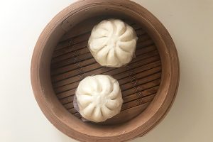 大阪府「大阪百貨店」で見つけた「蓬莱のぶたまん」「自由軒の名物カレー」