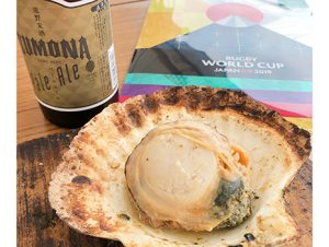 途中、かの「遠野物語」の遠野道の駅でホタテを食べ、トータル６時間かけて現地へ。