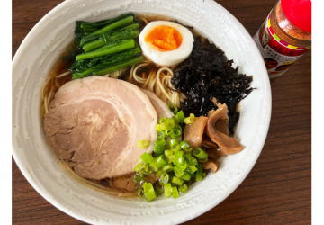 ご当地ラーメンで無病息災を願う 瀬戸内海の薫り感じる「尾道ラーメン ベッチャーらーめん」小魚のうま味たっぷり「尾道やくみ」