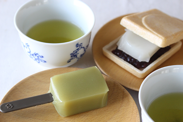 和菓子としてはもちろん、コーヒーや紅茶でも楽しめるういろ。