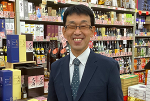 有限会社アカツキ商店 取締役の郡司佳明氏