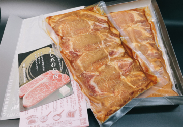 プレミアムなお肉を伝統のたれ味噌に漬けた山形の名品。吉田畜産の「米沢牛漬」と「蔵王樹氷三元豚ロース味噌漬」