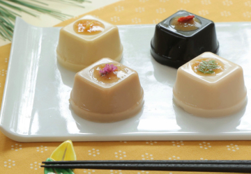 ねっとり濃厚な胡麻豆腐に柚子みそが上品なおいしさ。おうちが料亭になる、「赤坂松葉屋」の胡麻豆腐