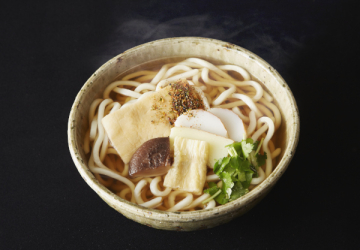 京うどんの名店の味を食卓へ！だしが主役の「しっぽくうどん」