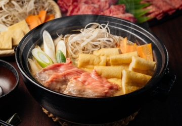 最高ランクの和牛と風味豊かなごぼうが引き立て合う!「とやま和牛 ごぼ鍋」